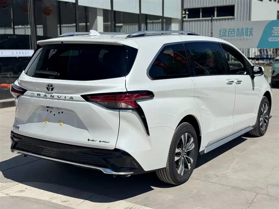 Toyota Granvia