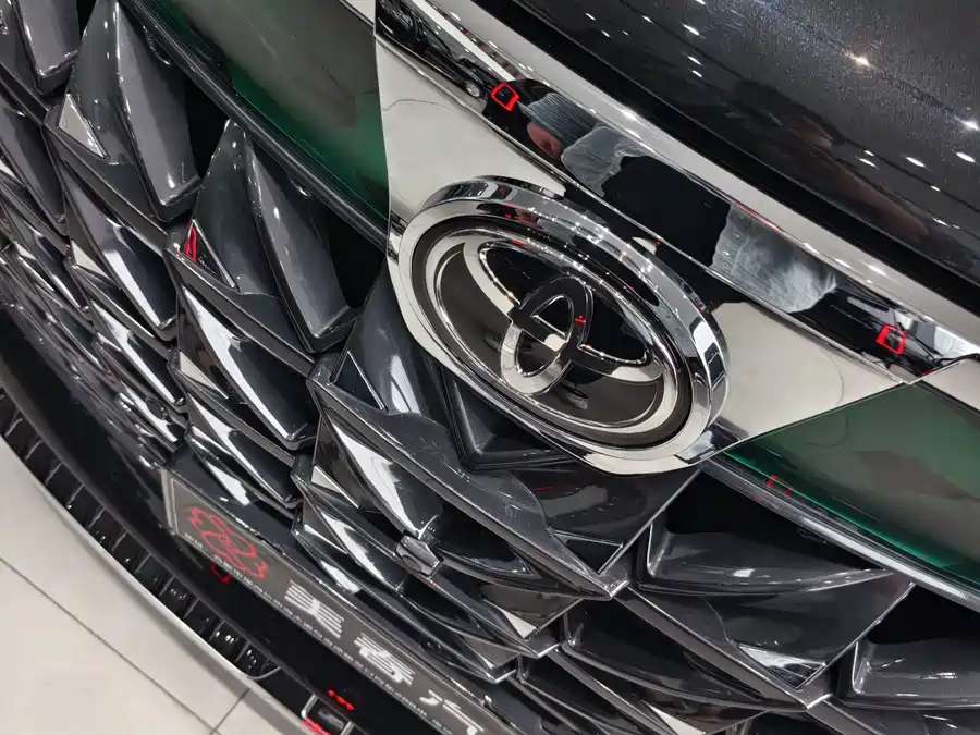 Toyota Granvia