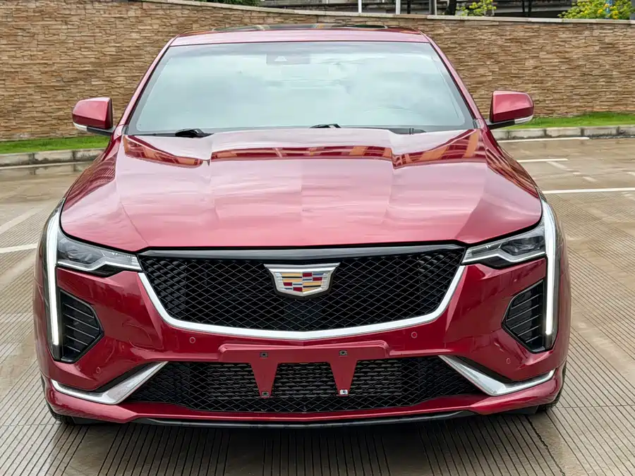 Cadillac CT4