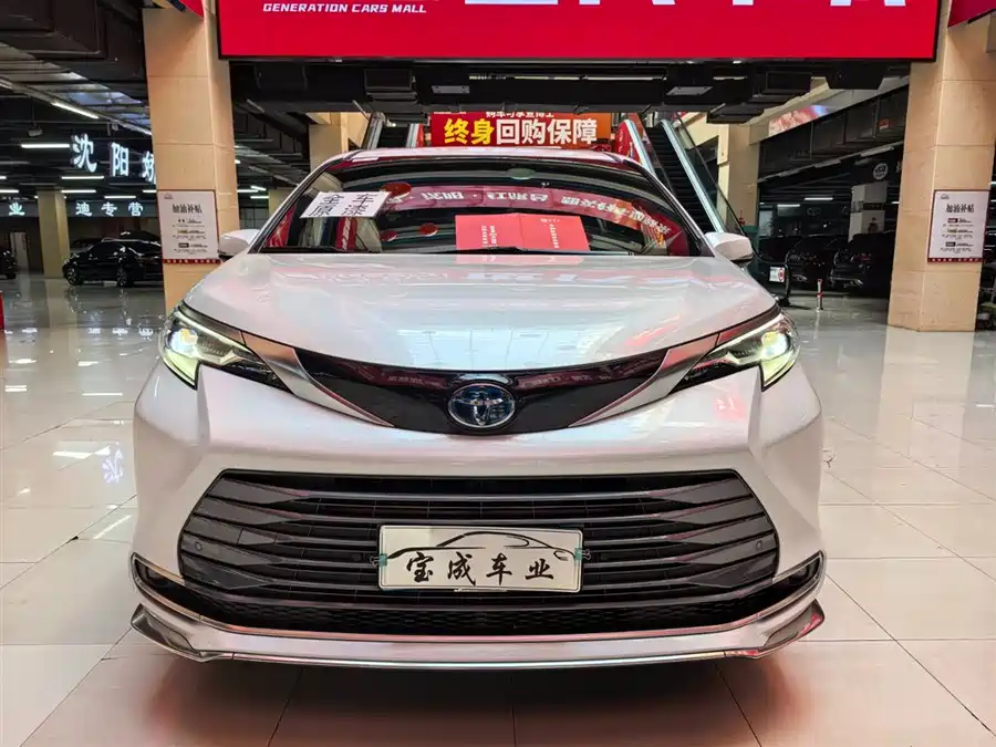 Toyota SIENNA