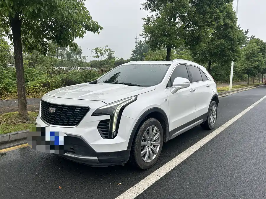 Cadillac XT4