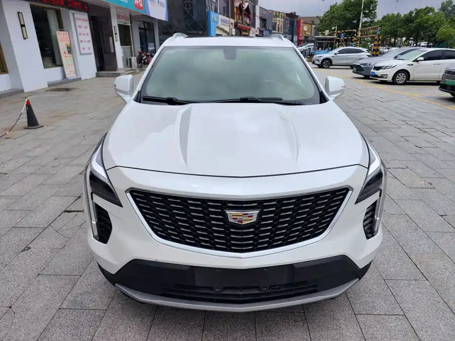 Cadillac XT4