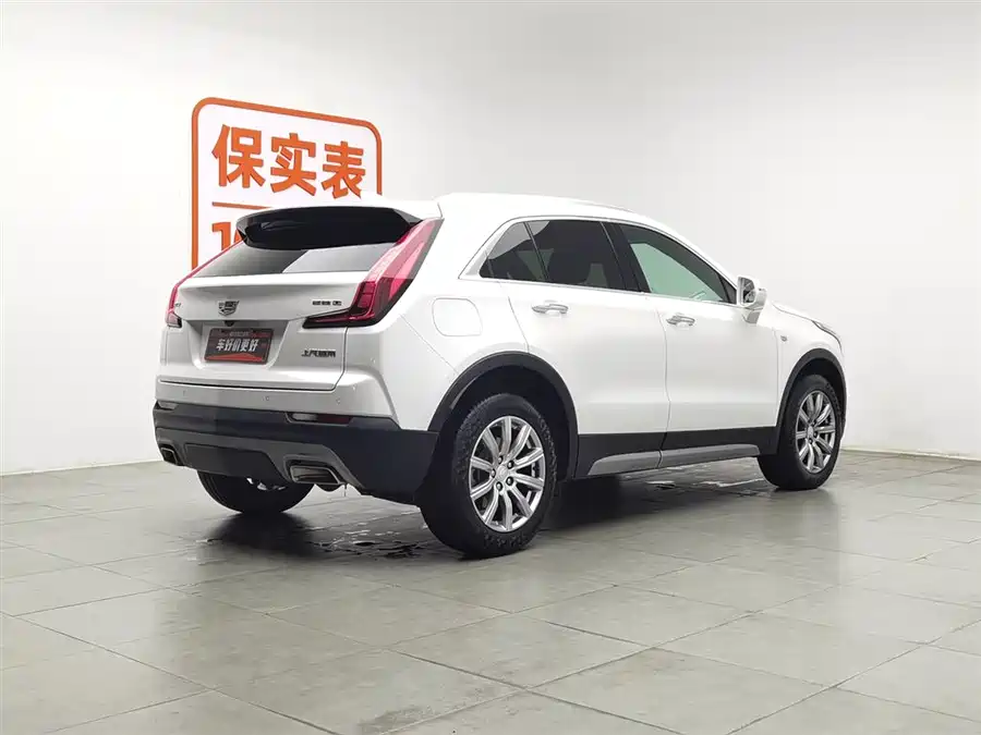 Cadillac XT4