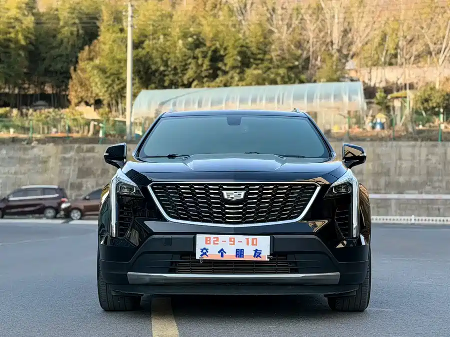 Cadillac XT4