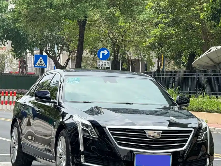 Cadillac CT6