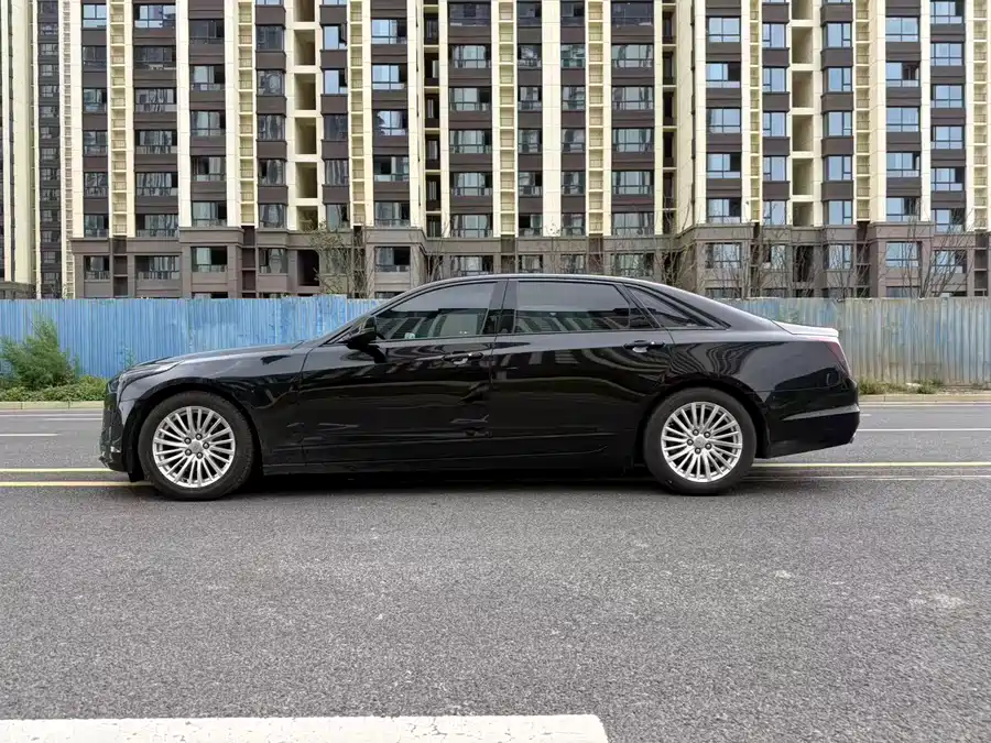 Cadillac CT6