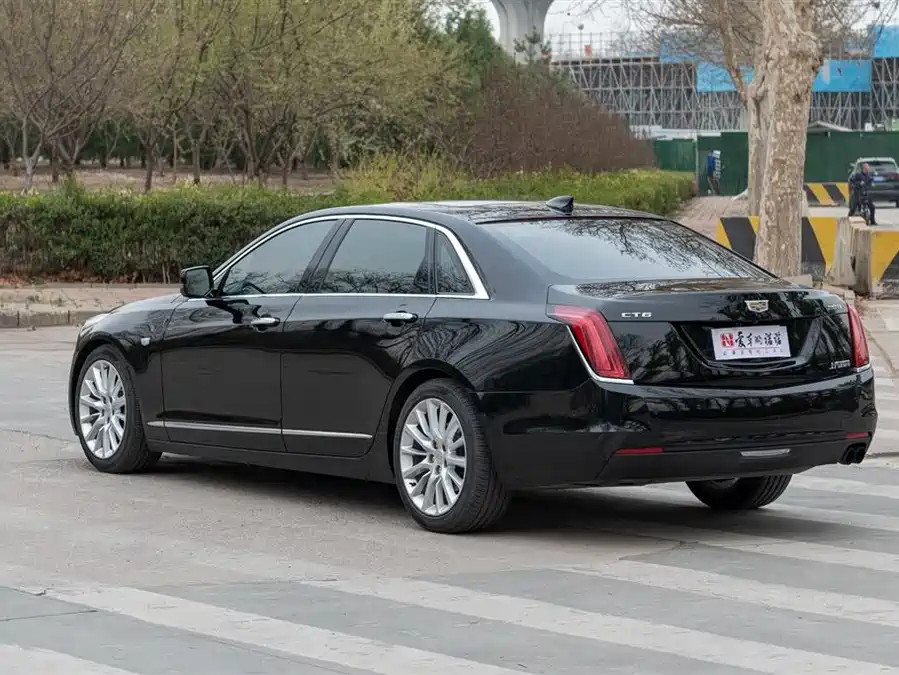 Cadillac CT6