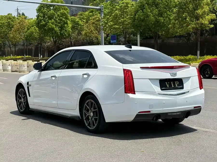 Cadillac ATS-L
