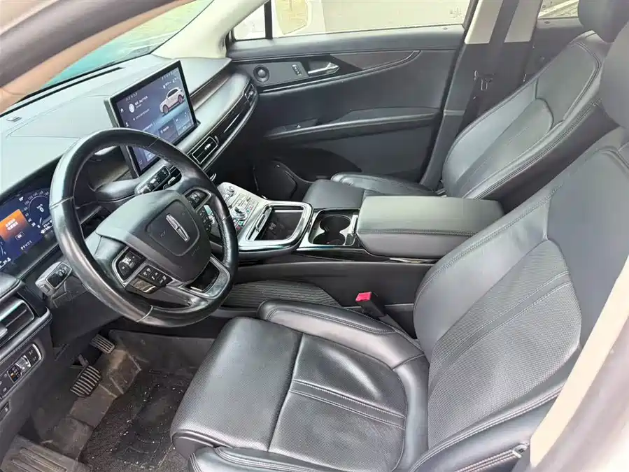 Lincoln Navigator