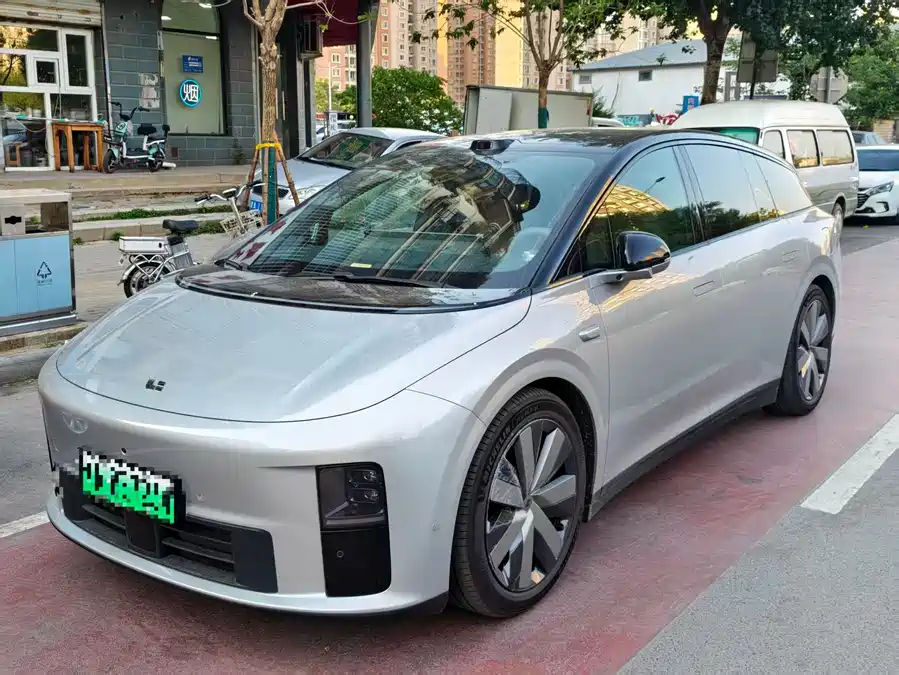 Li Auto i6