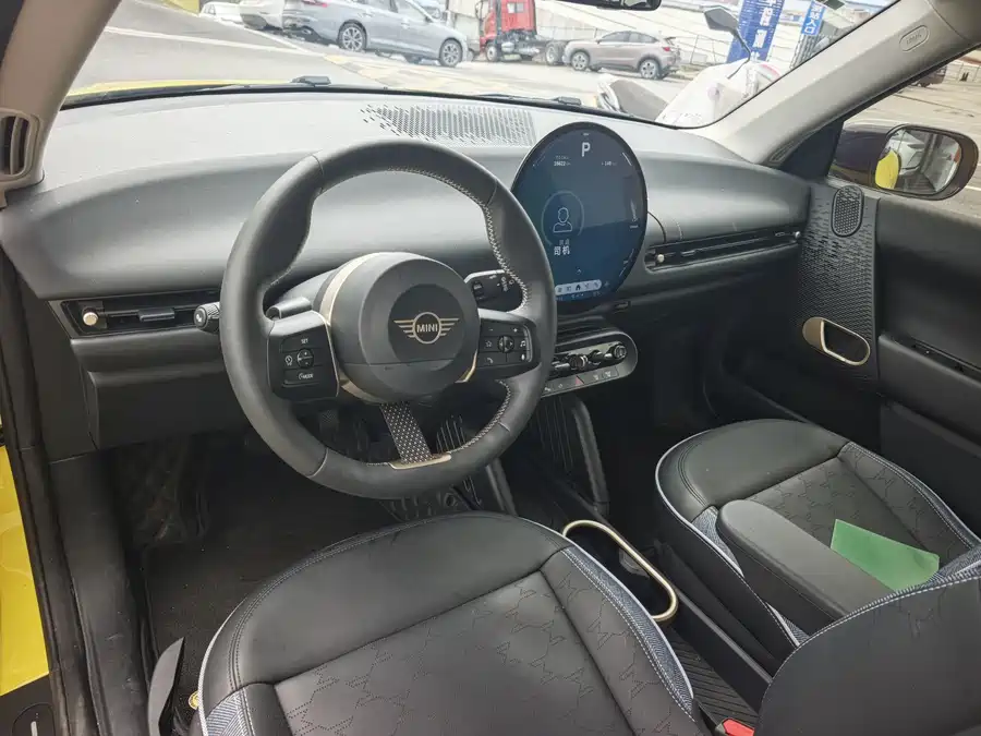 MINI electric  COOPER