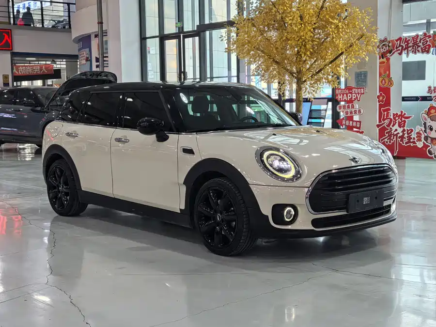 MINI CLUBMAN