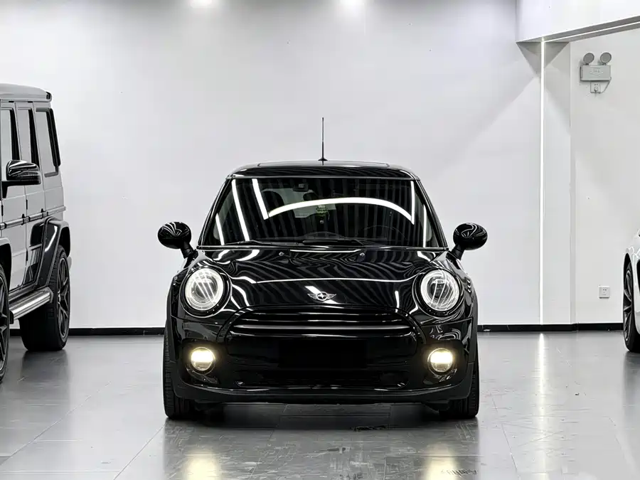 MINI 