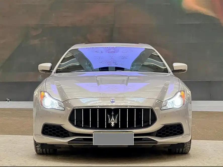 Maserati President