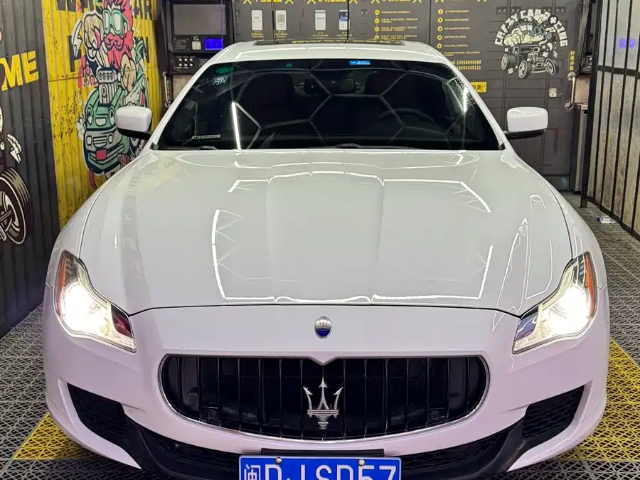 Maserati President