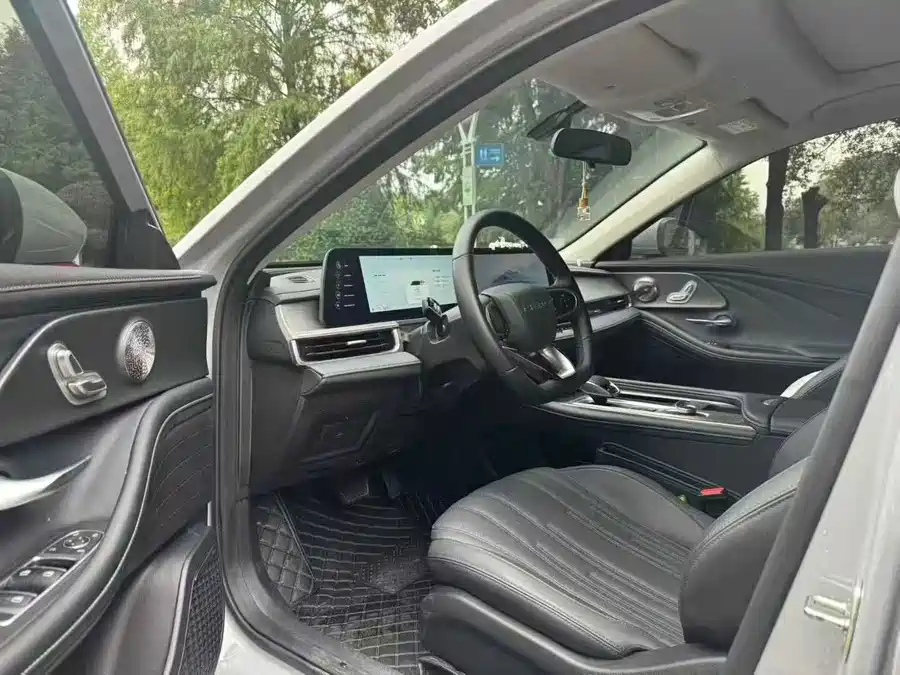 Chery Fengyun A8