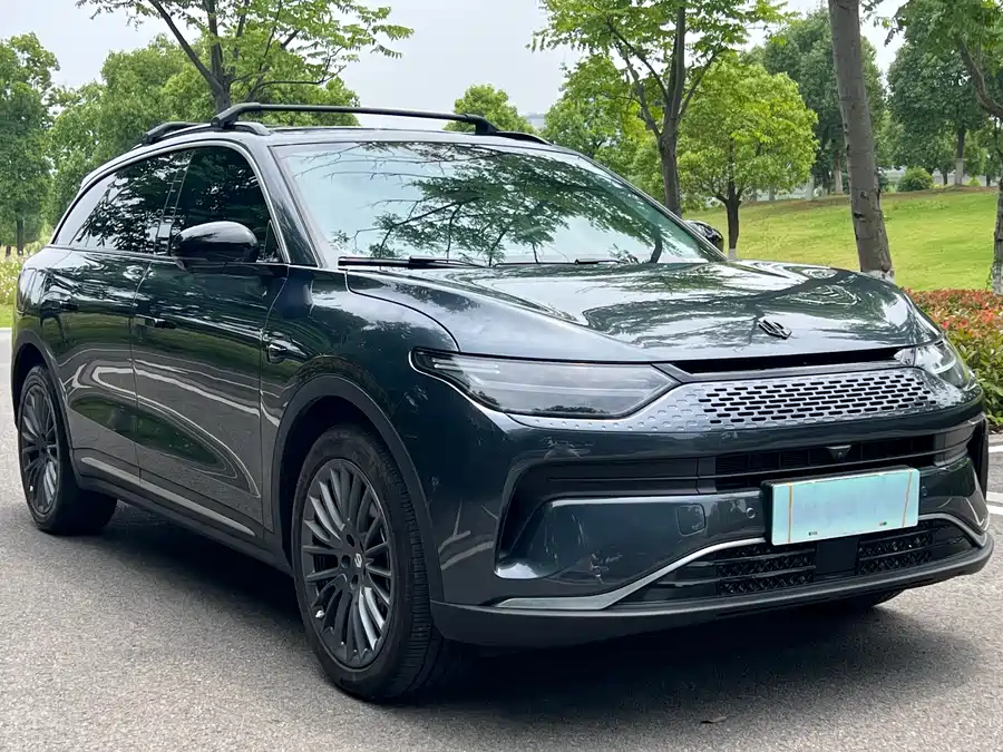 Leapmotor C11