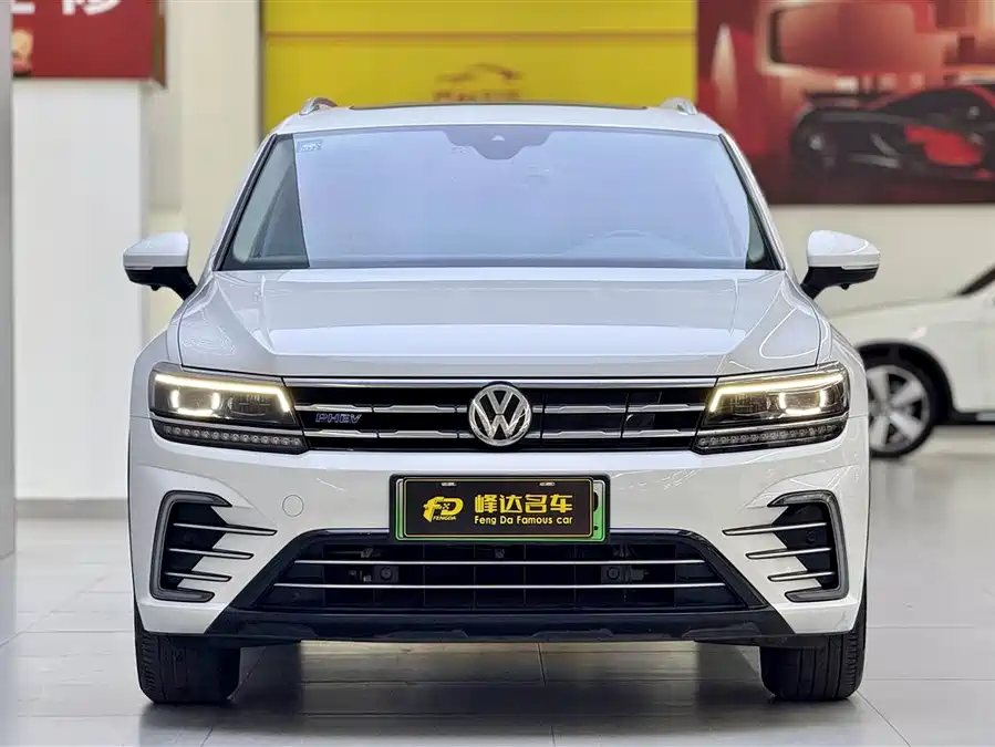 Volkswagen Tiguan L plug-in hybrid