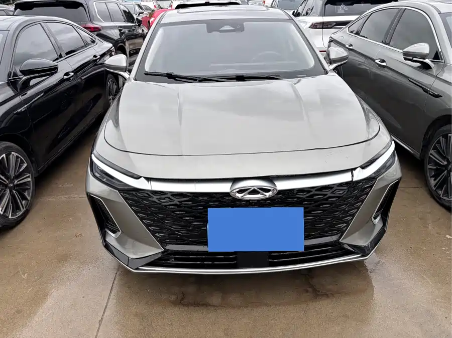 Chery Arrizo 8