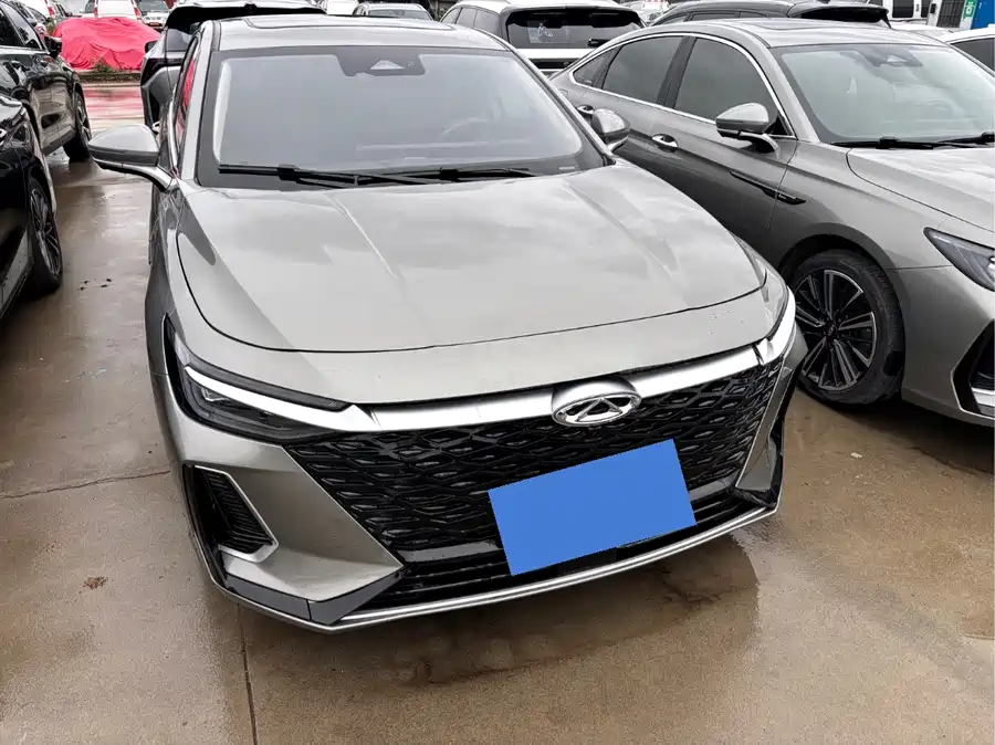 Chery Arrizo 8