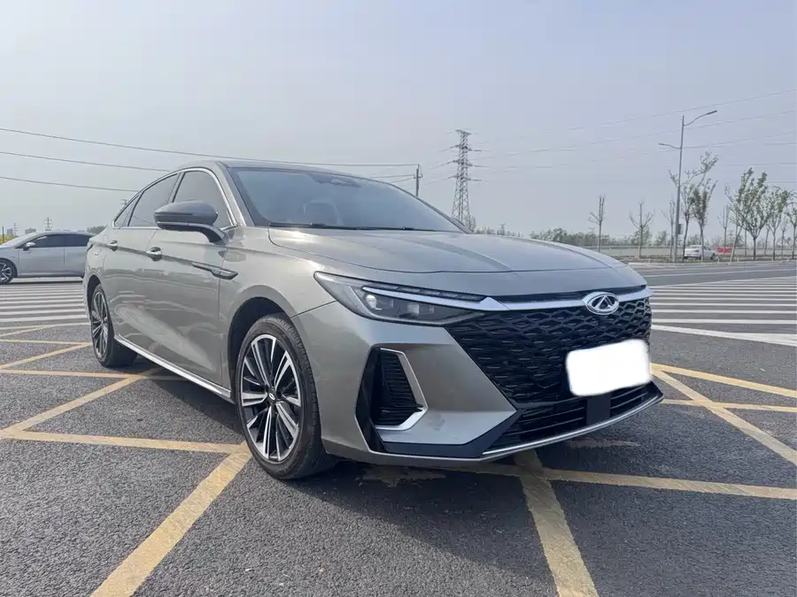 Chery Arrizo 8