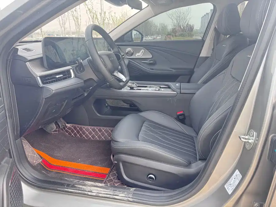Chery Arrizo 8