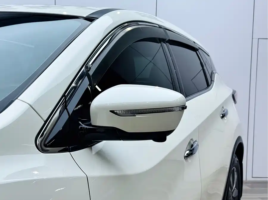 Nissan Loulan