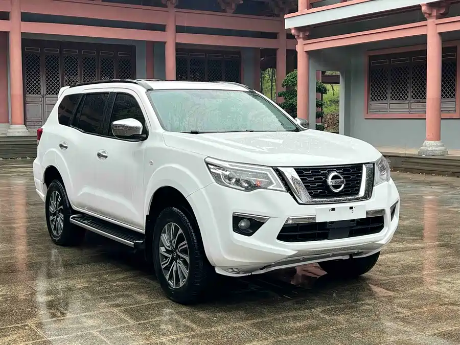 Nissan Terra