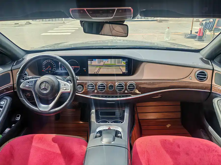 Mercedes Benz S class