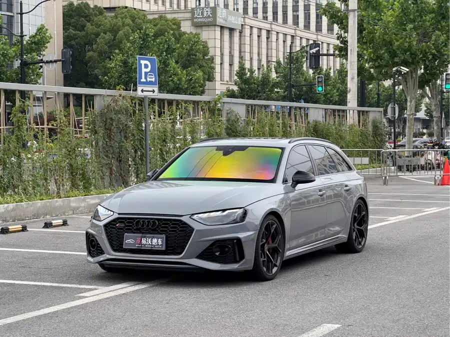 Audi RS 4