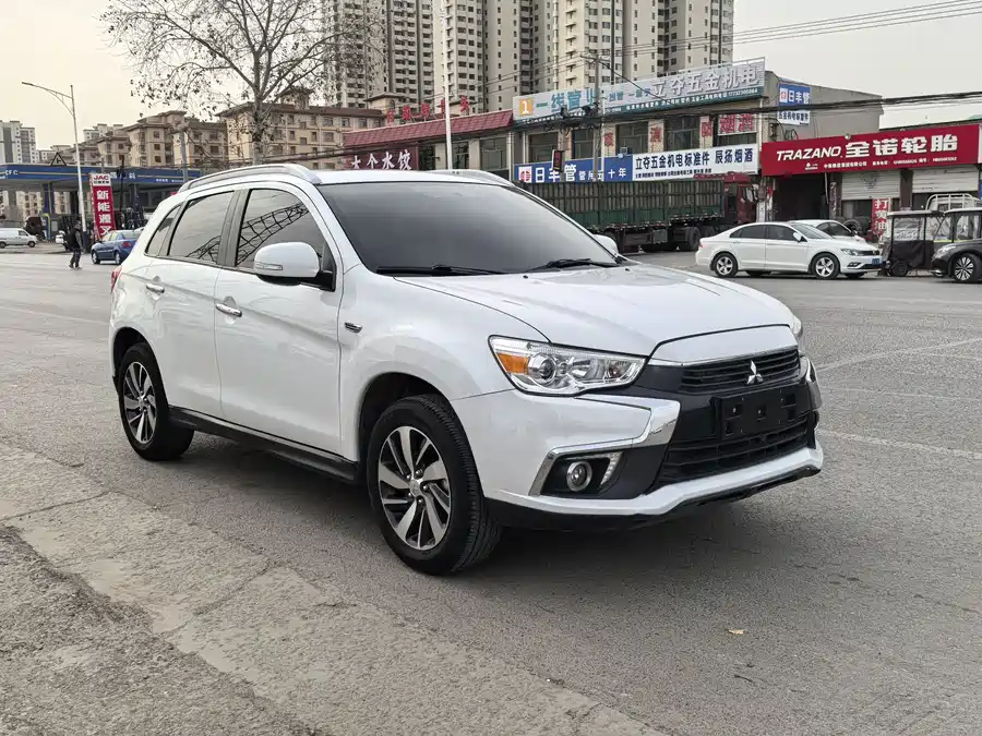 Mitsubishi ASX