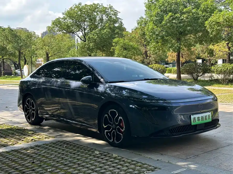 Nissan N7