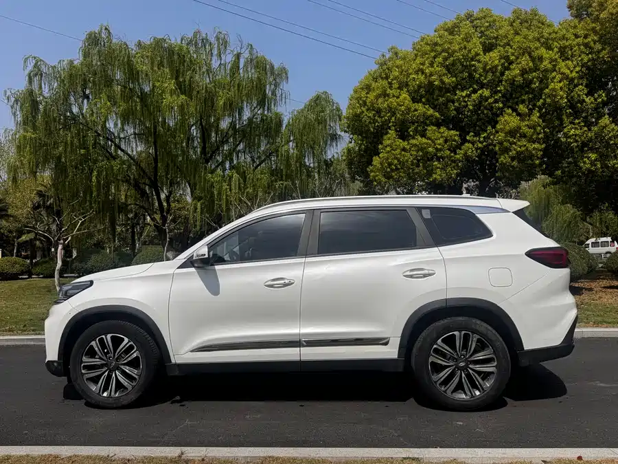 Chery Tiggo 8