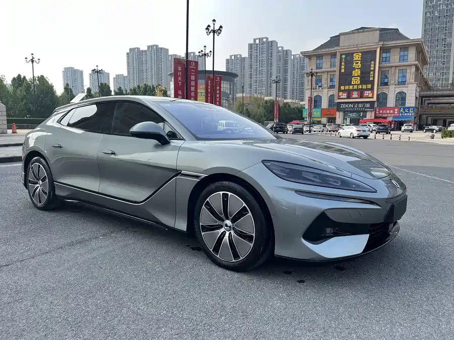 BYD Z9GT