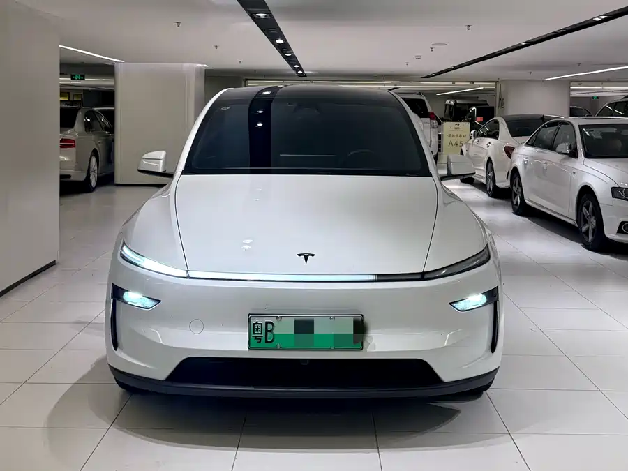 Tesla Model YL