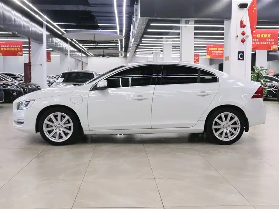 Volvo S60 plug-in hybrid