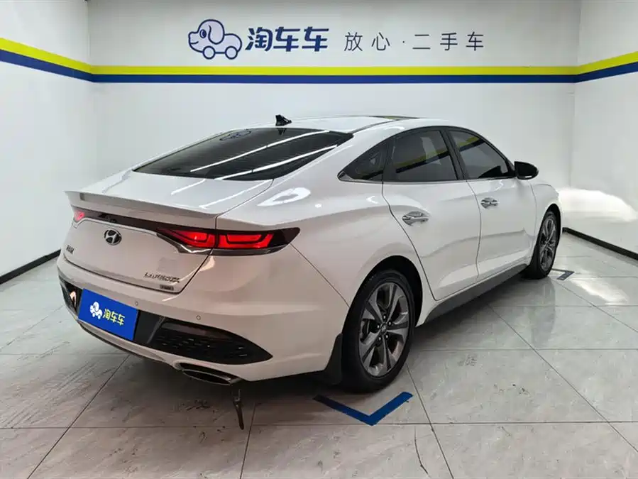 Hyundai Festa