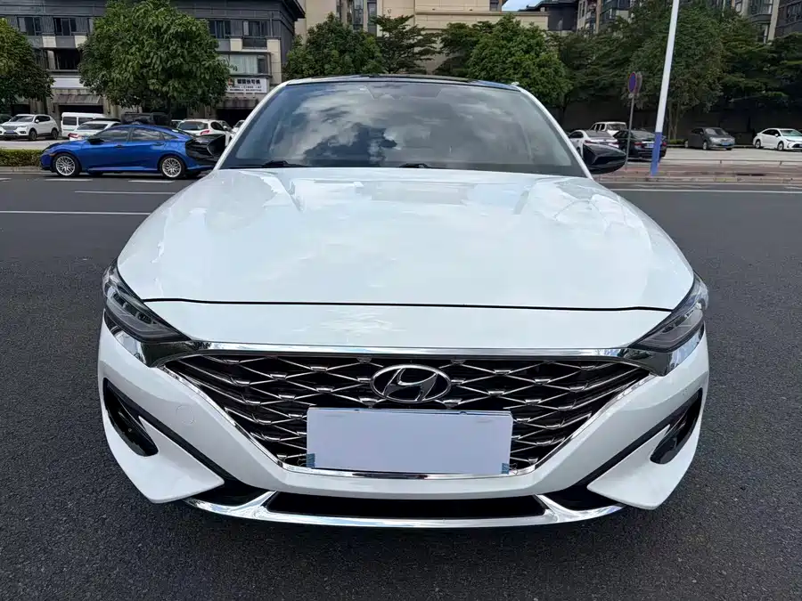 Hyundai Festa