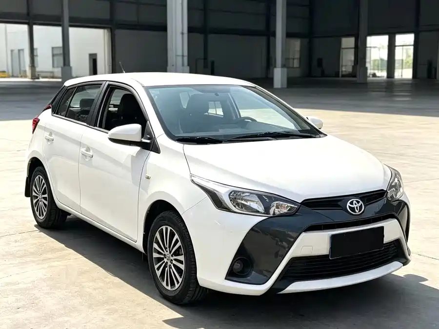 Toyota YARiS L
