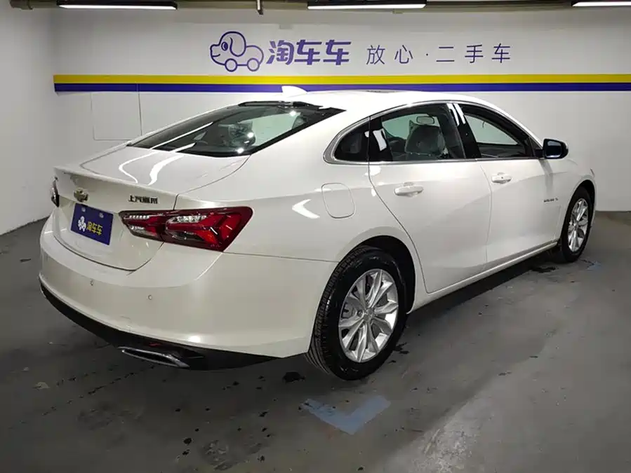 Chevrolet Malibu XL