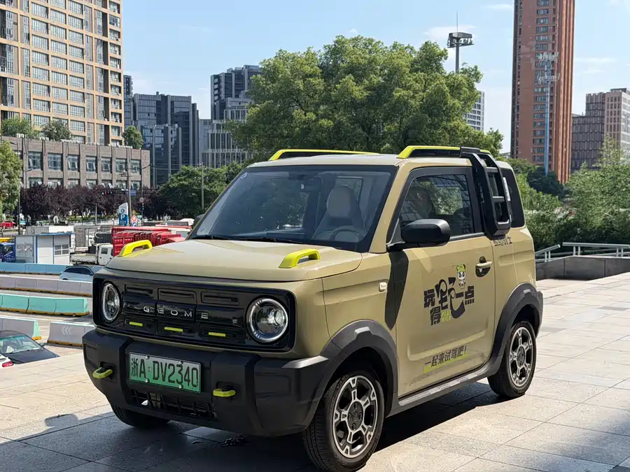 Geely Panda