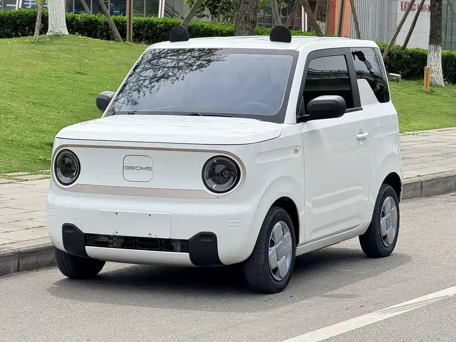 Geely Panda