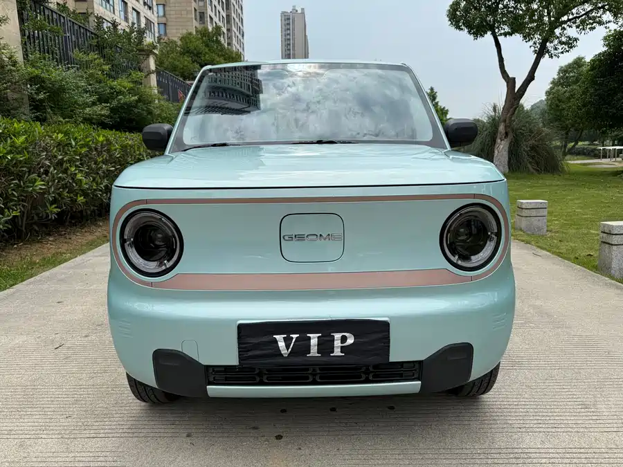 Geely Panda