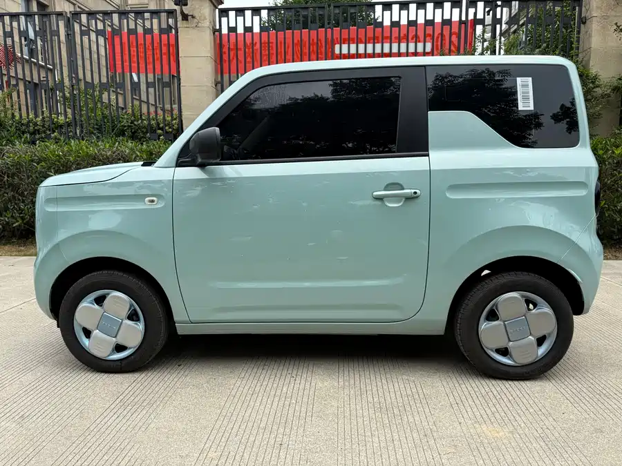 Geely Panda