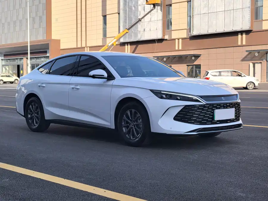 BYD Qin L