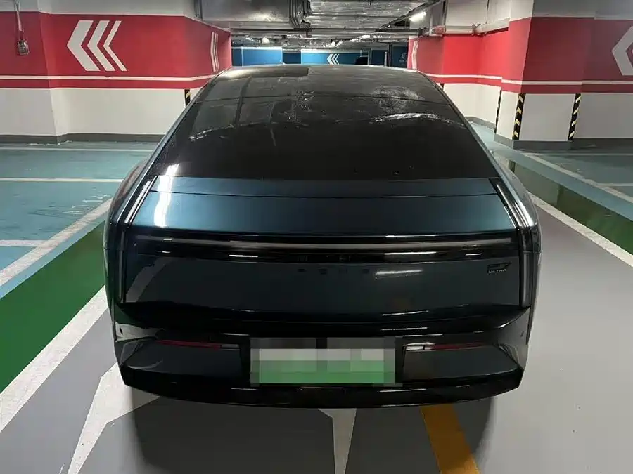 Xpeng P7