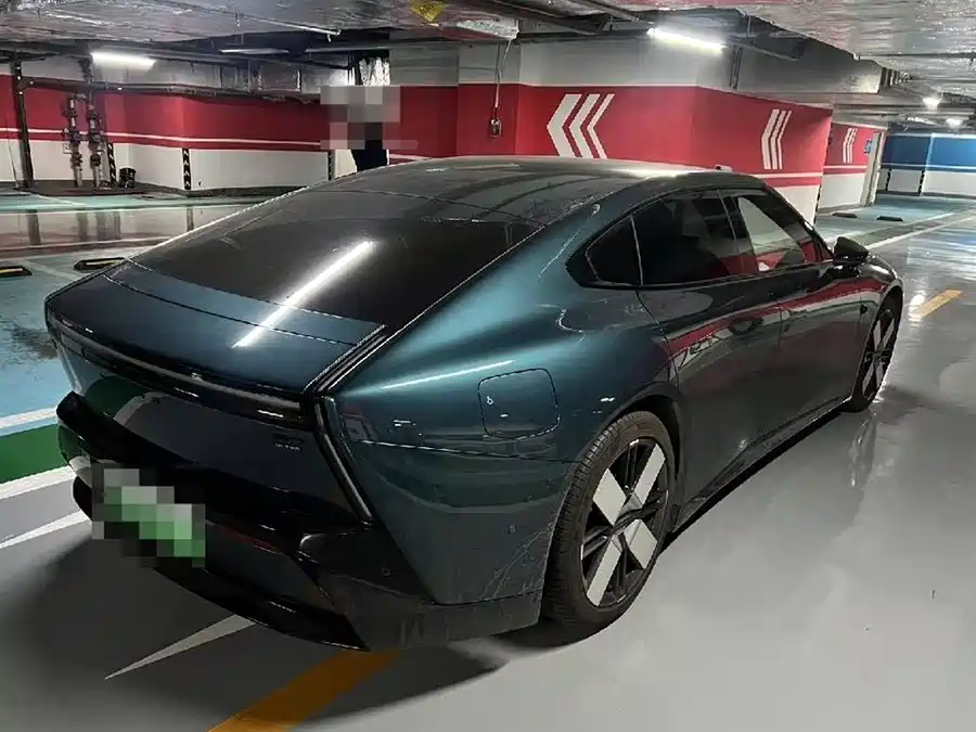 Xpeng P7