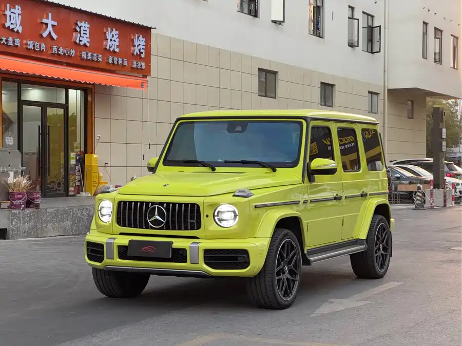 Mercedes Benz G-rated