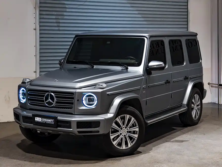 Mercedes Benz G-rated