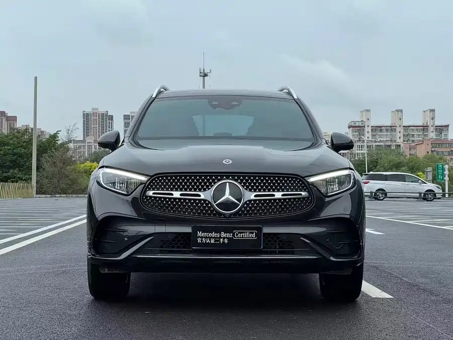 Mercedes Benz GLC